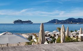 Cannes Croisette